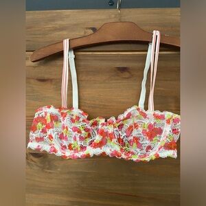 Chantelle multi color bras